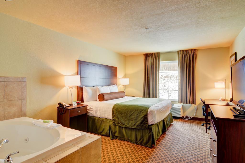 Cobblestone Hotel&Suites - Punxsutawney Eksteriør billede